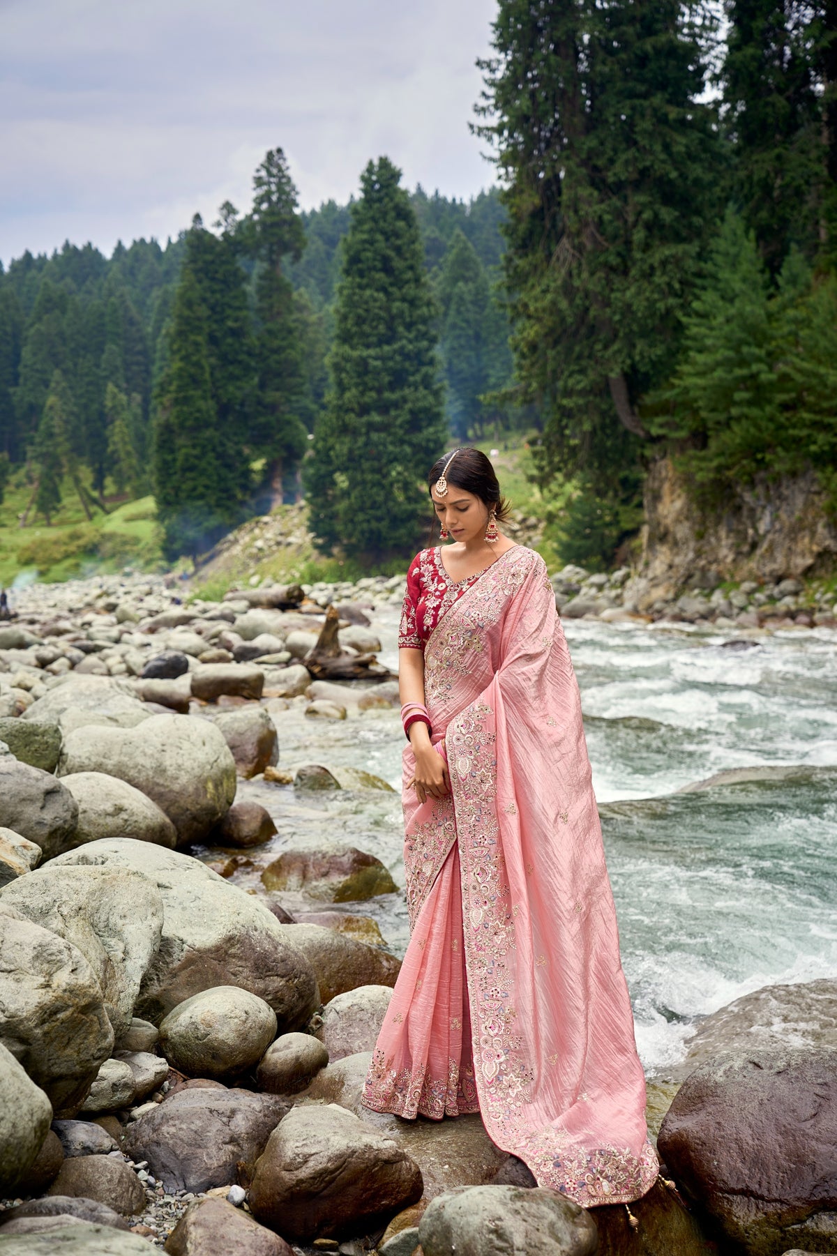 PEACH CRACKLE CRUSH SAREE WITH MAROON SILK BLOUSE - TRADITIONAL ELEGANCE WITH HANDCRAFTED